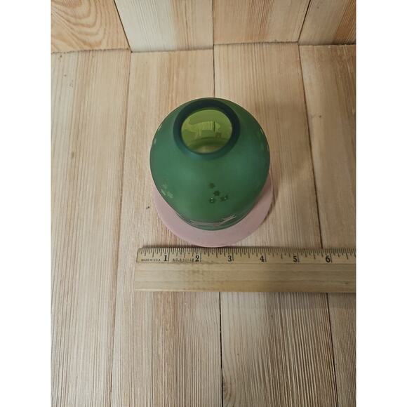 Winter Green Deer Tealight Candle On Clay Base Sustainable Recycled Glass - Picture 5 of 8